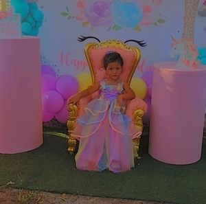 Meet your Posher, Sammy